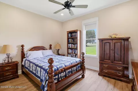 Bedroom - 109 Hannalea Pl, Flora, MS 39071 photo 3 of 6