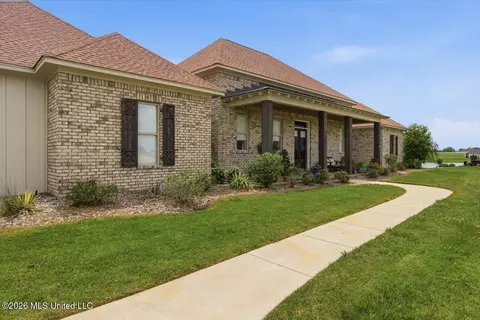 Exterior - 109 Hannalea Pl, Flora, MS 39071 photo 4 of 18