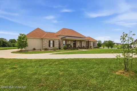Exterior - 109 Hannalea Pl, Flora, MS 39071 photo 3 of 18