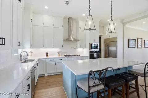 Kitchen - 109 Hannalea Pl, Flora, MS 39071 photo 4 of 4