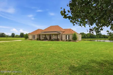 Exterior - 109 Hannalea Pl, Flora, MS 39071 photo 2 of 18