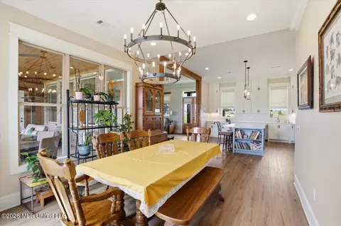 Dining - 109 Hannalea Pl, Flora, MS 39071 photo 3 of 3