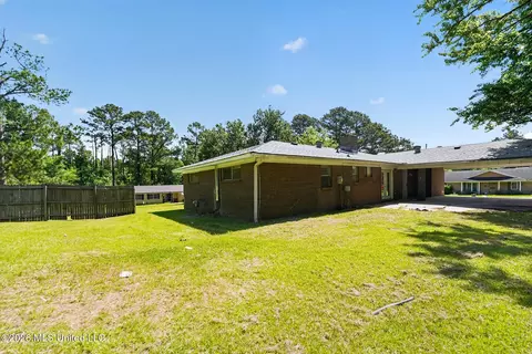 Exterior - 603 Chelsea Dr, Jackson, MS 39212 photo 5 of 5