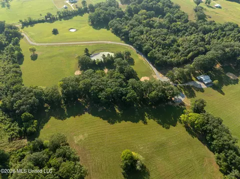 Grand Oaks Way, Flora, MS 39071 photo 3