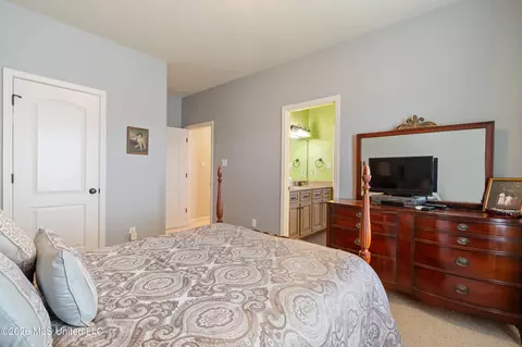 Bedroom - 3111 W Beauvoir Pl, Hernando, MS 38632 photo 7 of 7