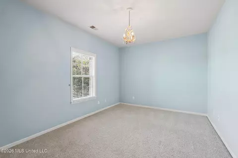 Bedroom - 3111 W Beauvoir Pl, Hernando, MS 38632 photo 4 of 5