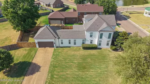 View/Area - 3111 W Beauvoir Pl, Hernando, MS 38632 photo 1 of 6