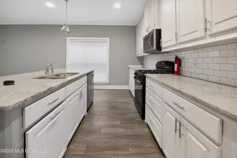 Kitchen - 3511 N State St #11 & 13, Jackson, MS 39216 photo 1 of 2