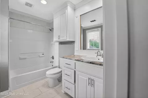 Bath - 3511 N State St #11 & 13, Jackson, MS 39216 photo 5 of 8
