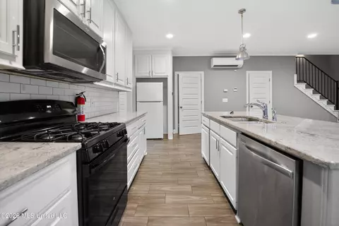 Other - 3511 N State St #11 & 13, Jackson, MS 39216 photo 4 of 7