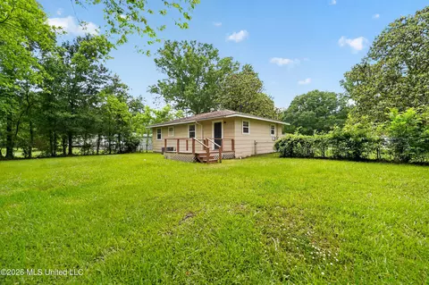 1220 Deeb St, Pearl, MS 39208