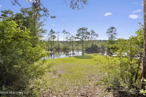 0 Bayou Castelle Dr, Gautier, MS 39553