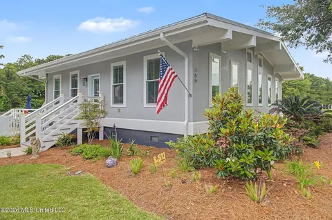 159 Vacation Ln, Waveland, MS 39576