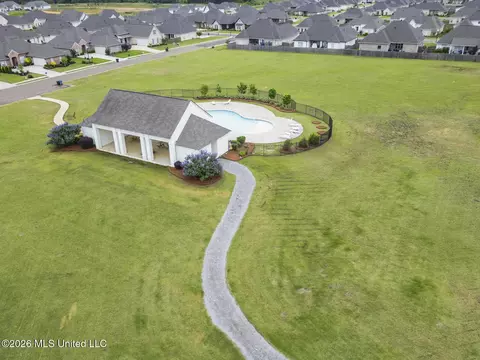View/Area - 308 W Park St, Canton, MS 39046 photo 4 of 4
