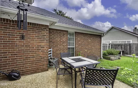 Exterior - 690 Olympic Dr, Flowood, MS 39232 photo 7 of 14