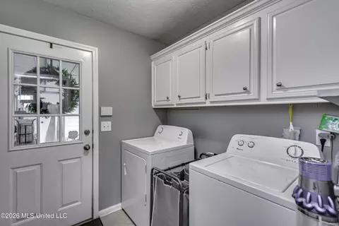 Other - 690 Olympic Dr, Flowood, MS 39232 photo 6 of 8