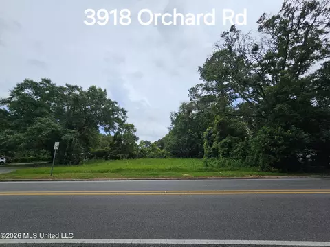 3918 Orchard Ave, Pascagoula, MS 39581