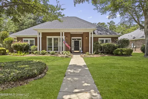 11423 W Ashton Ln, Gulfport, MS 39503