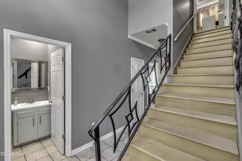 Entry Way - 279 Fox Run Rd, Brandon, MS 39047 photo 2 of 2