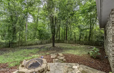 Exterior - 279 Fox Run Rd, Brandon, MS 39047 photo 6 of 8