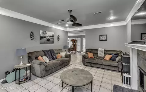 Living - 279 Fox Run Rd, Brandon, MS 39047 photo 1 of 1