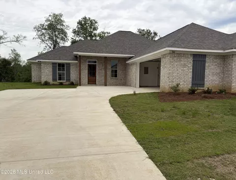 560 Patrick Farms Dr, Pearl, MS 39208