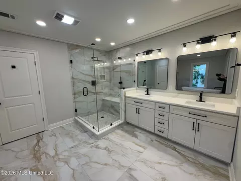 Bath - 515 Duncan Ave, Natchez, MS 39120 photo 6 of 11