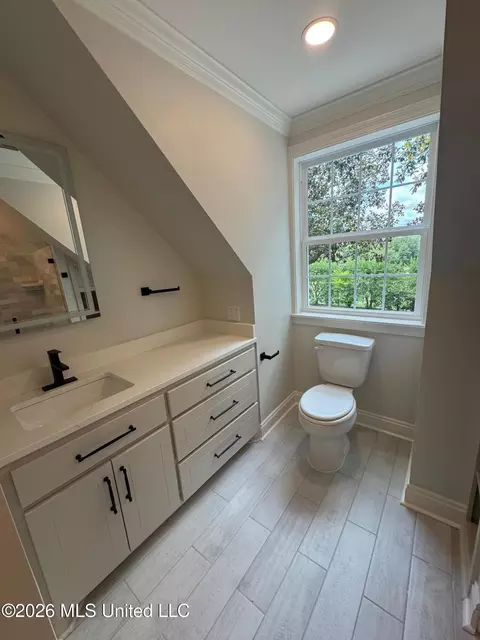 Bath - 515 Duncan Ave, Natchez, MS 39120 photo 2 of 11