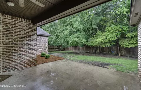 Exterior - 250 Falls Xing, Madison, MS 39110 photo 6 of 7