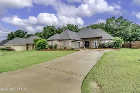 Exterior - 250 Falls Xing, Madison, MS 39110 photo 2 of 7