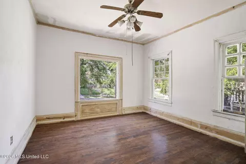 Bedroom - 801 Belhaven St, Jackson, MS 39202 photo 1 of 3