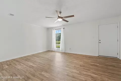 Living - 11929 Patrick Henry St, Moss Point, MS 39562 photo 4 of 6