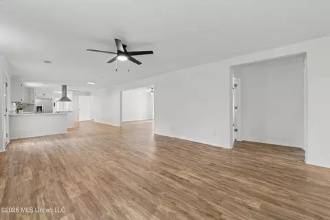 Living - 11929 Patrick Henry St, Moss Point, MS 39562 photo 3 of 6