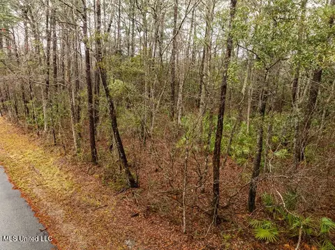 lot3099 Lynne St, Ocean Springs, MS 39564