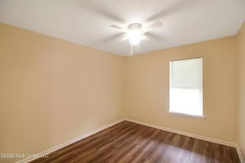 Bedroom - 2334 N Pine Lea Dr, Jackson, MS 39209 photo 3 of 6