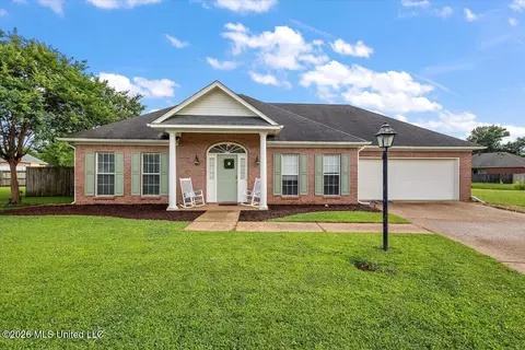 104 Dublin Cv, Clinton, MS 39056
