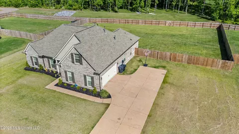 View/Area - 2336 Scott Meadows Ln, Hernando, MS 38632 photo 3 of 4