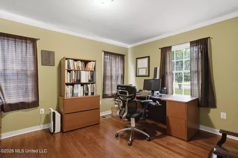 Other - 1010 Cedar Hill Dr, Jackson, MS 39206 photo 5 of 7