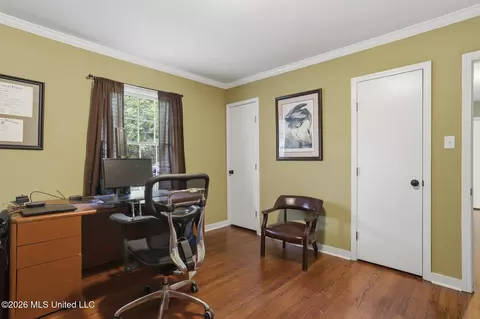 Other - 1010 Cedar Hill Dr, Jackson, MS 39206 photo 4 of 7