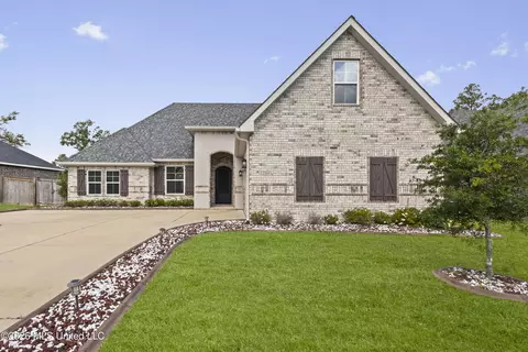12569 Alphabet Rd, Gulfport, MS 39503