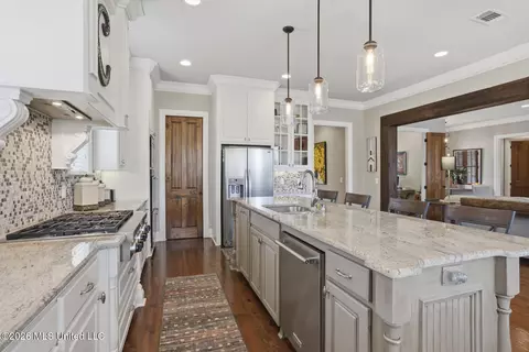 Kitchen - 100 Brittany Ct, Madison, MS 39110 photo 3 of 5