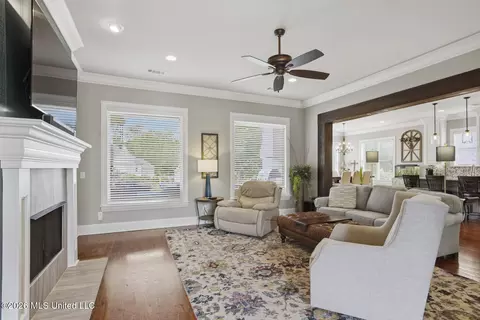 Living - 100 Brittany Ct, Madison, MS 39110 photo 1 of 3