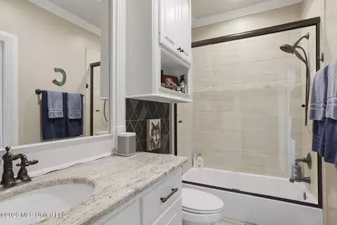 Bath - 100 Brittany Ct, Madison, MS 39110 photo 7 of 8