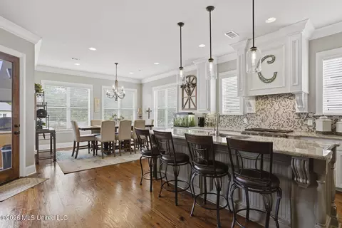 Dining - 100 Brittany Ct, Madison, MS 39110 photo 2 of 2