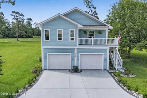334 Lemoyne Rd, Pass Christian, MS 39571
