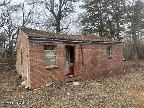 1761 S Old Hwy 7, Holly Springs, MS 38635