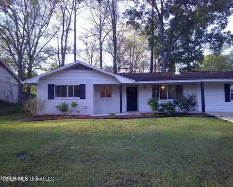 3455 Lanell Ln, Pearl, MS 39208