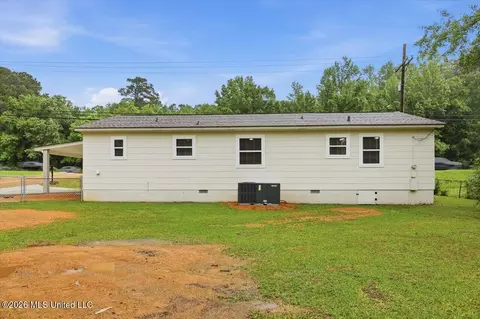 Exterior - 735 S Pearson Rd, Pearl, MS 39208 photo 3 of 5