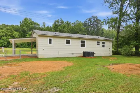 Exterior - 735 S Pearson Rd, Pearl, MS 39208 photo 4 of 5