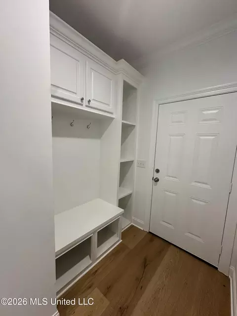 Entry Way - 238 Mission Park, Madison, MS 39110 photo 1 of 3
